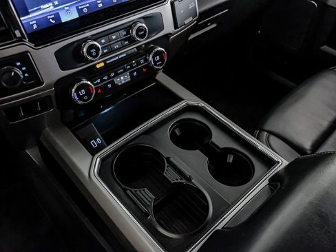 Used 2022 Ford F250 Lariat w/ Lariat Value Package image 22