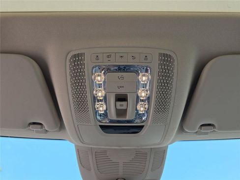 Used 2020 Mercedes-Benz GLE 450 4MATIC image 26