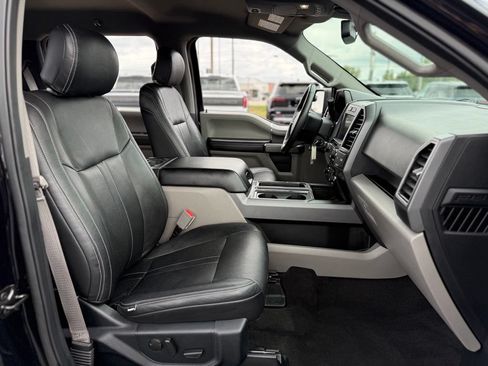Used 2020 Ford F150 XLT w/ Equipment Group 302A Luxury AWD/4WD image 15