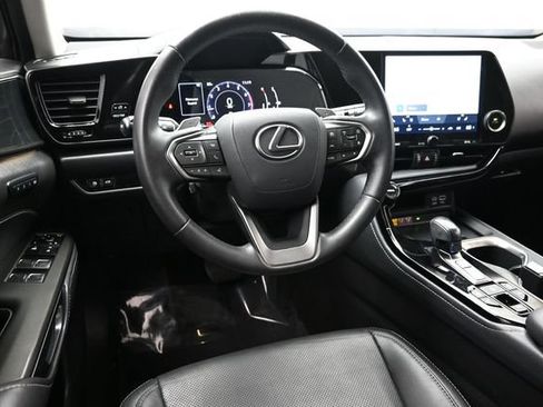 Used 2022 Lexus NX 350 AWD image 14