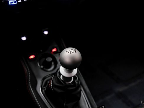 Used 2021 Lotus Evora image 57