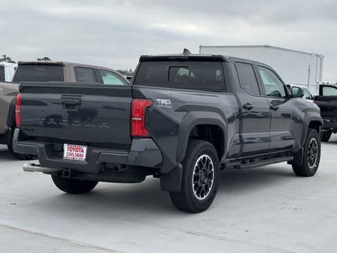 New 2026 Toyota Tacoma TRD Off-Road AWD/4WD image 13