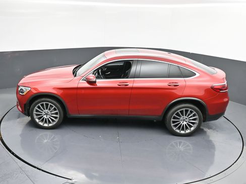 Used 2021 Mercedes-Benz GLC 300 4MATIC Coupe image 40