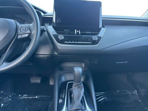 Used 2023 Toyota Corolla LE FWD image 11