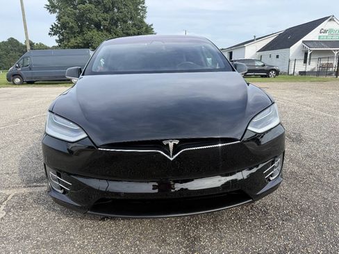 Used 2019 Tesla Model X Long Range AWD/4WD image 11