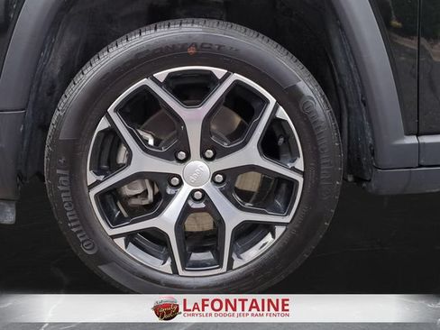 Used 2024 Jeep Compass Limited AWD/4WD image 32