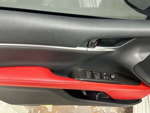 Used 2022 Toyota Camry XSE w/ Navigation Package FWD image 22