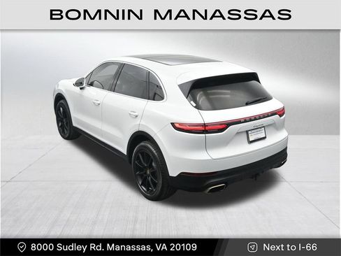Used 2021 Porsche Cayenne image 23