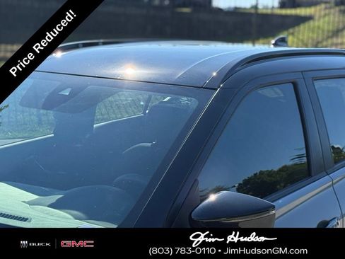 Used 2024 Nissan Kicks SR FWD image 10