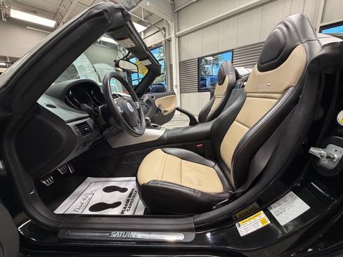 Used 2008 Saturn Sky Red Line RWD image 46