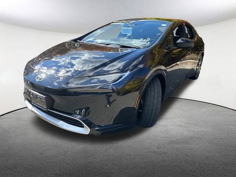 New 2026 Toyota Prius Plug-In Hybrid image 6