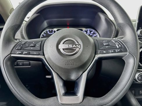 Used 2024 Nissan Sentra SV FWD image 24