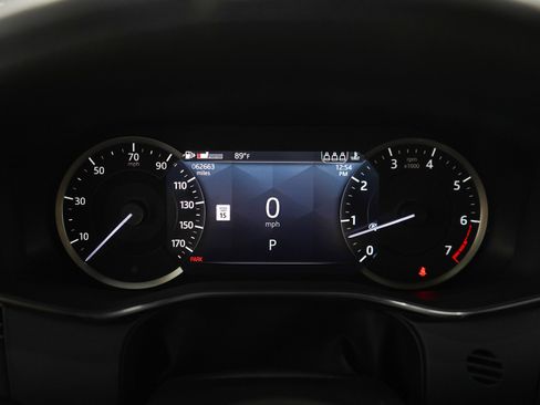 Used 2023 Jaguar F-PACE R-Dynamic S AWD/4WD image 24