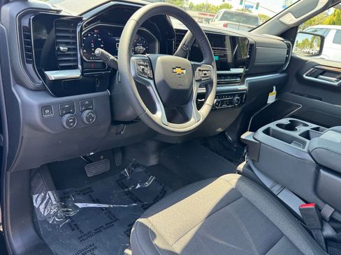 New 2026 Chevrolet Silverado 1500 LT AWD/4WD image 15