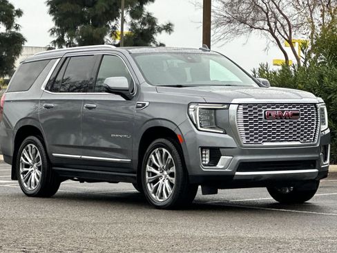Used 2021 GMC Yukon Denali image 10