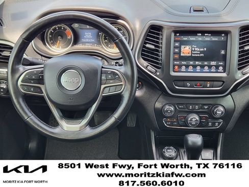 Used 2021 Jeep Cherokee Latitude Lux w/ Comfort/Convenience Group AWD/4WD image 25