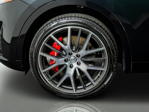 Used 2022 Maserati Levante Modena image 67