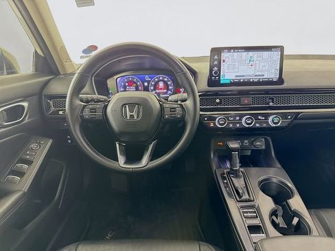 Used 2022 Honda Civic Touring image 27