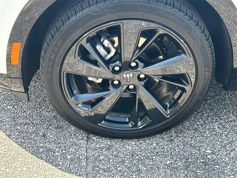 Used 2024 Buick Envision Sport Touring image 13