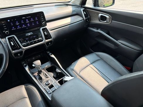 Certified 2023 Kia Sorento X-Line EX AWD/4WD image 27