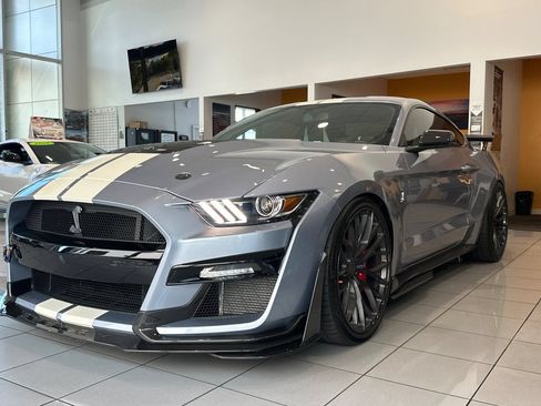 Used 2022 Ford Mustang Shelby GT500 RWD image 8