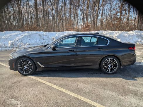 Used 2023 BMW 530i xDrive w/ Convenience Package image 8