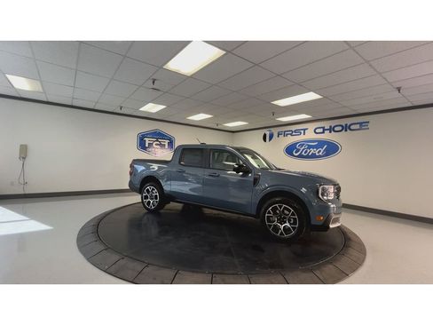 New 2025 Ford Maverick Lariat w/ 4K Tow Package image 3