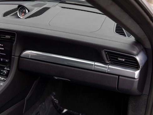 Certified 2017 Porsche 911 Carrera 4S image 46