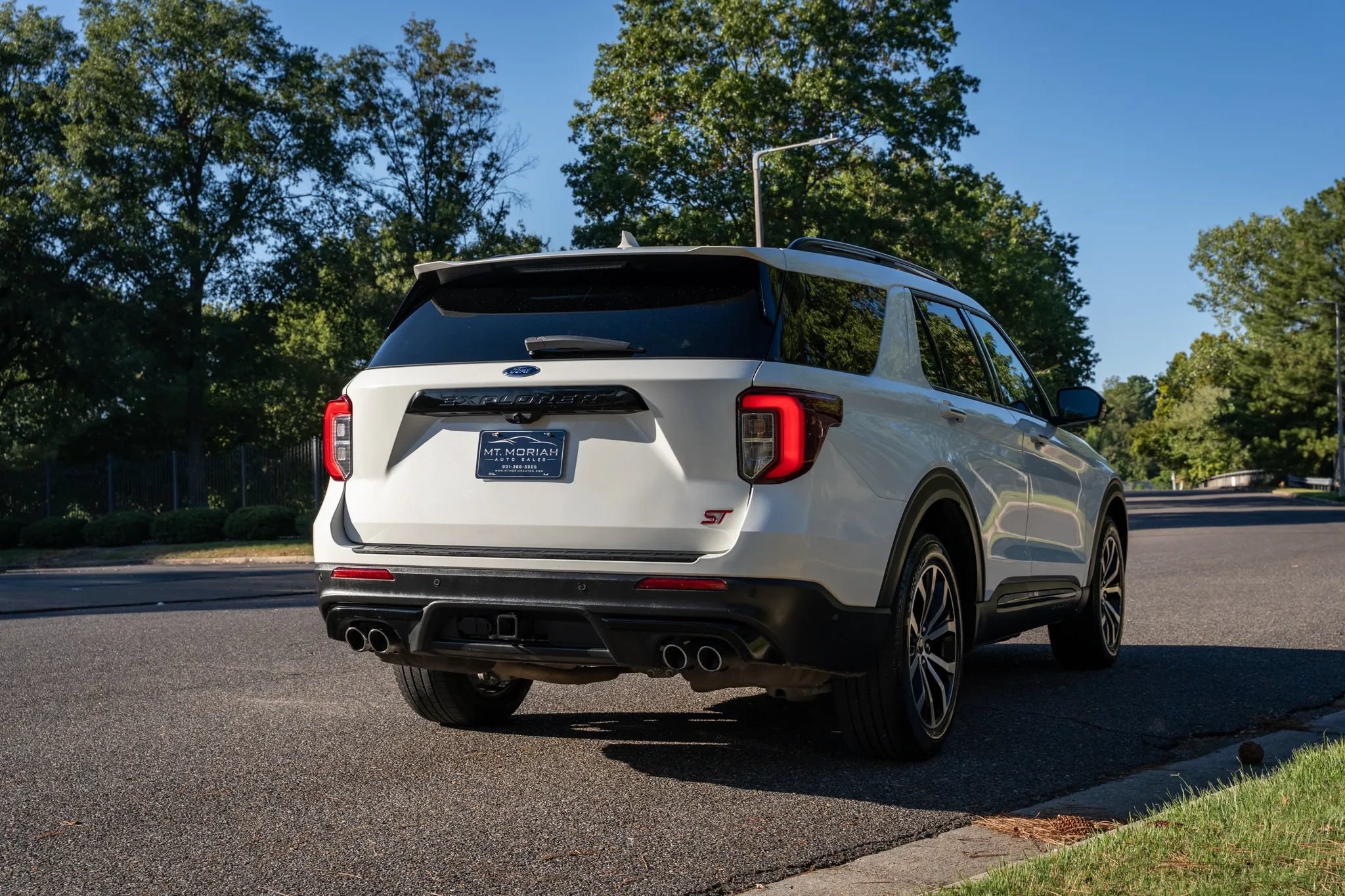 Used 2020 Ford Explorer ST w/ ST Street Pack AWD/4WD image 6