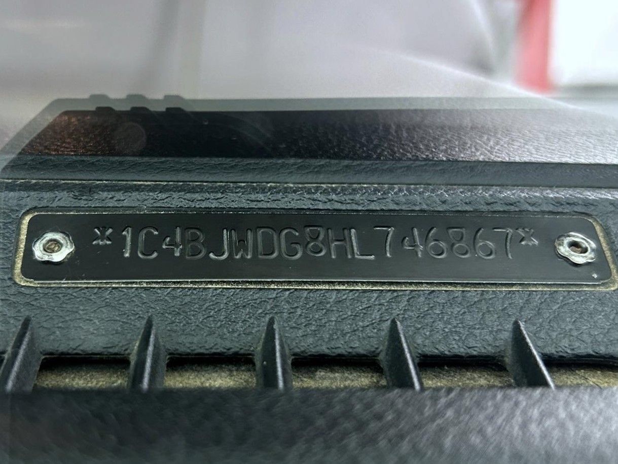 Used 2017 Jeep Wrangler Unlimited Sport AWD/4WD image 27