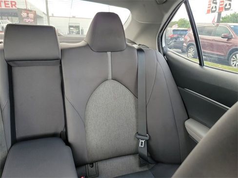 Used 2021 Toyota Camry LE image 16