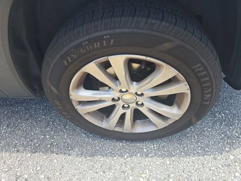Used 2015 Jeep Cherokee Sport FWD image 21