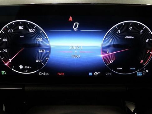 Certified 2025 Mercedes-Benz GLA 250 4MATIC image 22