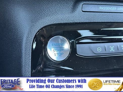 New 2025 Ford Escape SE image 23