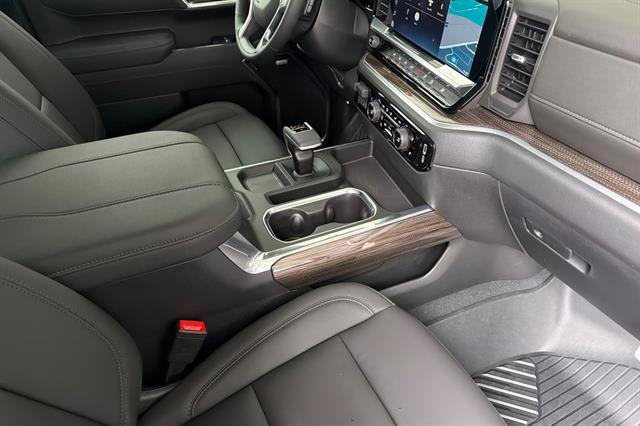 New 2026 Chevrolet Silverado 1500 RST w/ RST All Star Premium Package AWD/4WD image 16