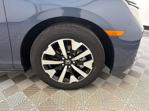 Used 2025 Honda Odyssey EX-L image 14