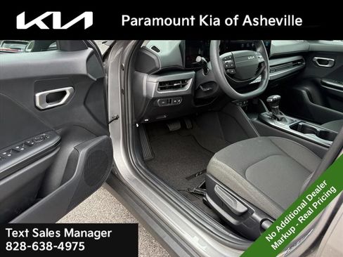 New 2026 Kia K4 FWD image 14