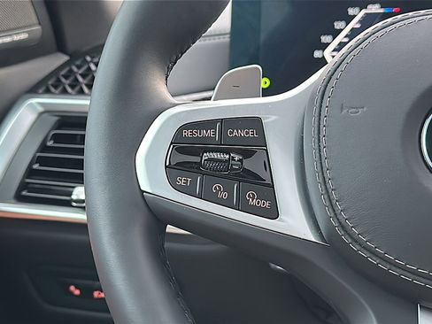 Certified 2025 BMW X5 xDrive40i w/ M Sport Package image 29