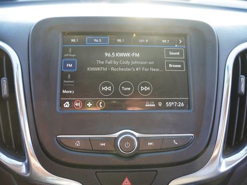 Used 2020 Chevrolet Equinox LT image 5