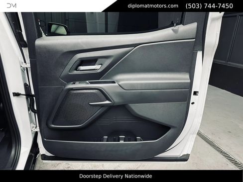 Used 2024 Chevrolet Silverado EV W/T image 29