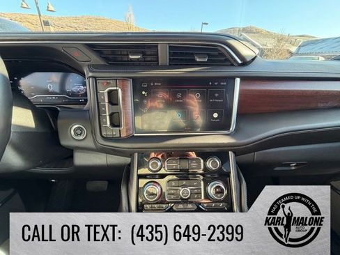 Used 2024 GMC Yukon Denali Ultimate image 15