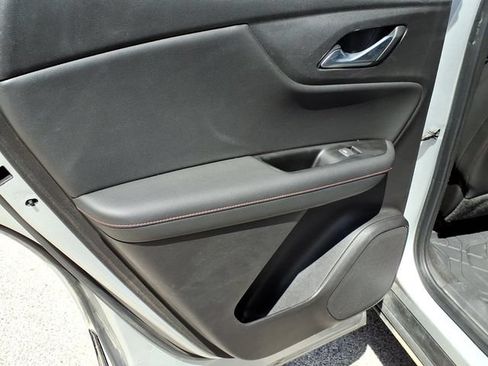 Certified 2020 Chevrolet Blazer RS w/ LPO, Floor Liner Package AWD/4WD image 8