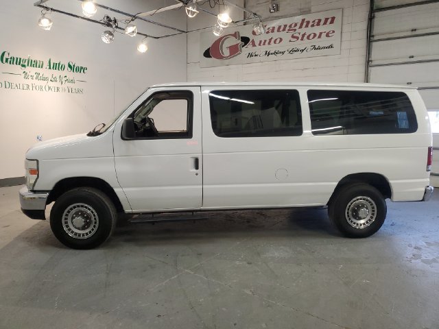 Used 2008 Ford E-350 and Econoline 350 XLT RWD image 2