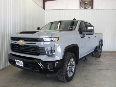 Used 2024 Chevrolet Silverado 2500 Custom w/ Custom Value Package