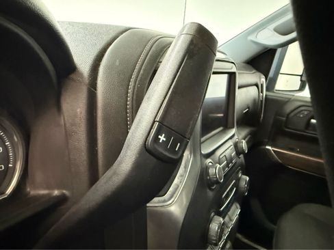 Used 2021 Chevrolet Silverado 2500 LT w/ Z71 Off-Road Package AWD/4WD image 23