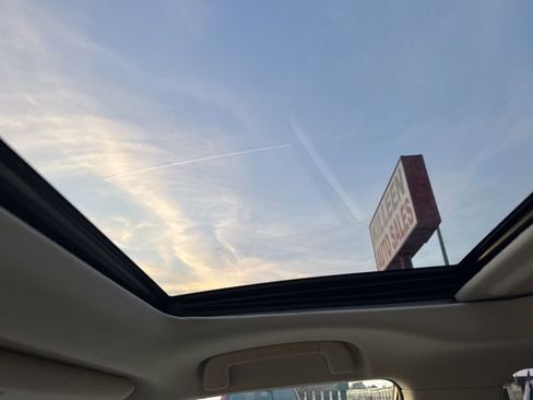 Used 2011 Lexus GX 460 w/ Comfort Plus Pkg image 41