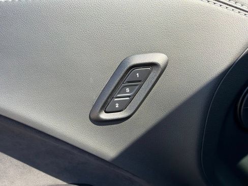 Used 2022 Dodge Challenger SRT Hellcat RWD image 36