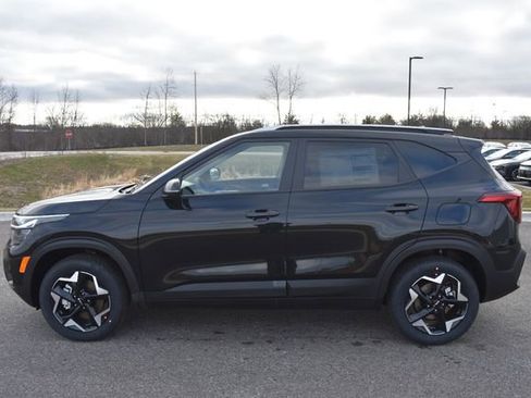 New 2026 Kia Seltos S image 7