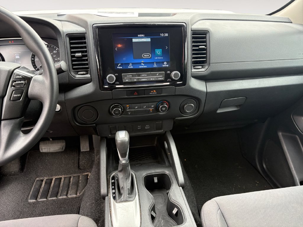 Used 2022 Nissan Frontier S RWD image 11
