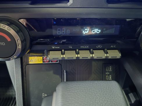 New 2026 Toyota Tacoma SR5 image 33